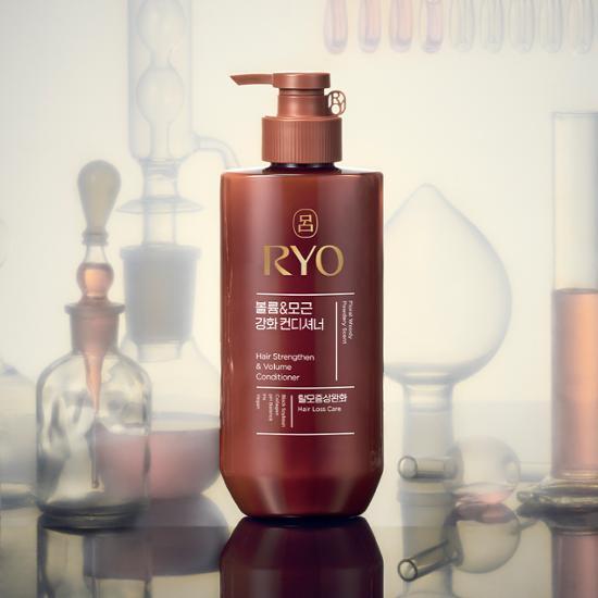 Hair Strenghten & Volume Conditioner 480ml by Ryo at GWENCHANDA Korean Cosmetics Shop - 1