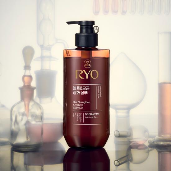 Hair Strenghten & Volume Shampoo 480ml by Ryo at GWENCHANDA Korean Cosmetics Shop - 1