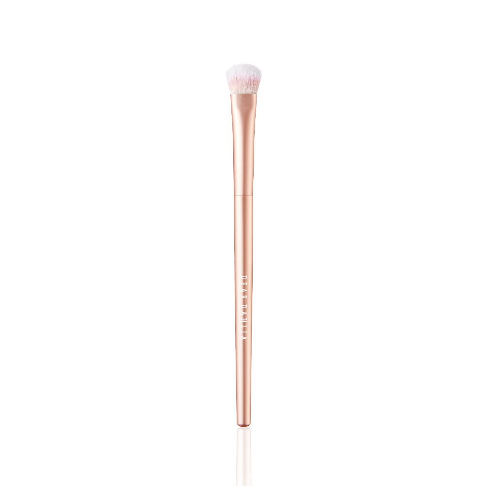Blooming Edition Pro Petal Brush Eyeshadow Brush by DEAR DAHLIA at GWENCHANDA Korean Cosmetics Shop - 2