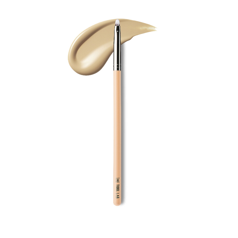 220 Small Concealer Brush by THE TOOL LAB at GWENCHANDA Korean Cosmetics Shop - 1