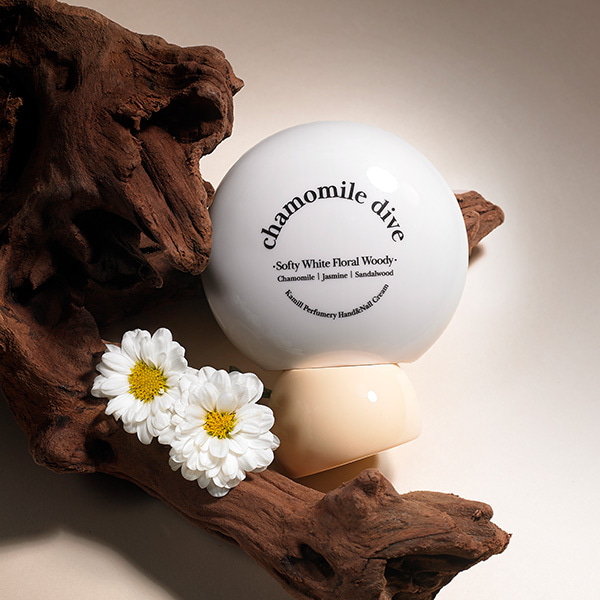 Perfumery Hand & Nail Cream #Chamomile Dive 50ml by Kamill at GWENCHANDA Korean Cosmetics Shop - 2