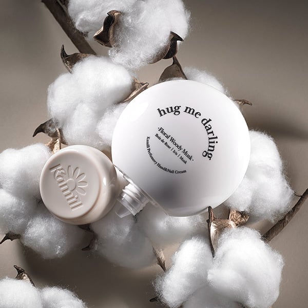 Perfumery Hand & Nail Cream #Hug Me Darling 50ml by Kamill at GWENCHANDA Korean Cosmetics Shop - 2